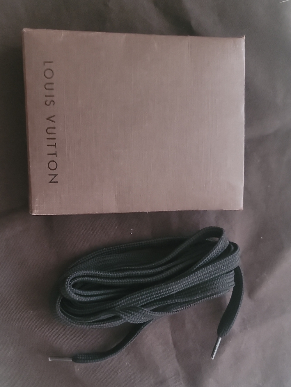 Louis Vuitton Brown Box with Black Shoelace Accessory